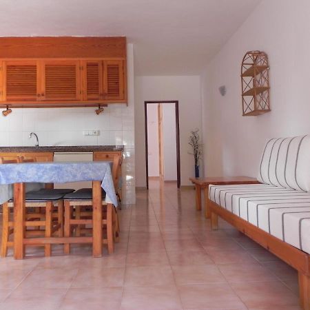 Viviendas Turisticas Vacacionales Allida Playa Migjorn Bagian luar foto