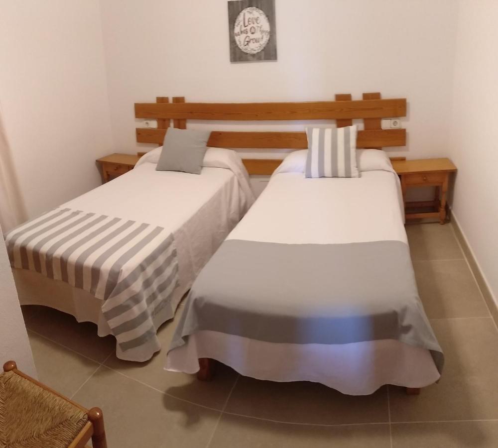 Viviendas Turisticas Vacacionales Allida Playa Migjorn Bagian luar foto